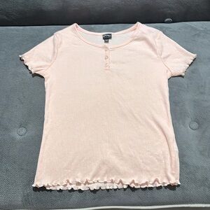 Cute curvy pink top! Any pre teen would love this!